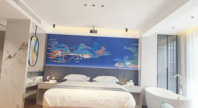 Apple Hotel, Rezerwuj Hotel Hotele w Qujing z parkingiem, Parking