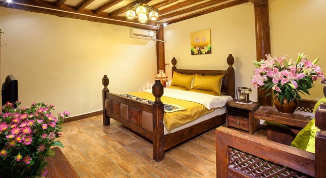 Sifu Yashe Boutique Hotel, Забронировать Бутик-отель Лицзян Юньнань, рядом с Улица Сквер-стрит Древнего города Даянь