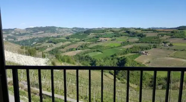 La Via del Sale Holiday Home, Réserver Hôtel Mango Langhe