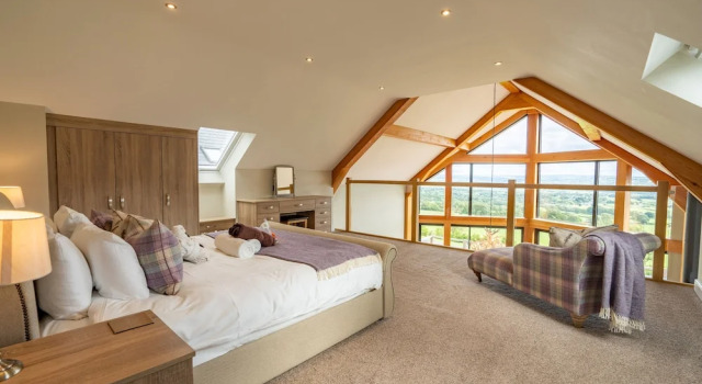 Valley View Lodge Sleeps 8 With Hot Tub