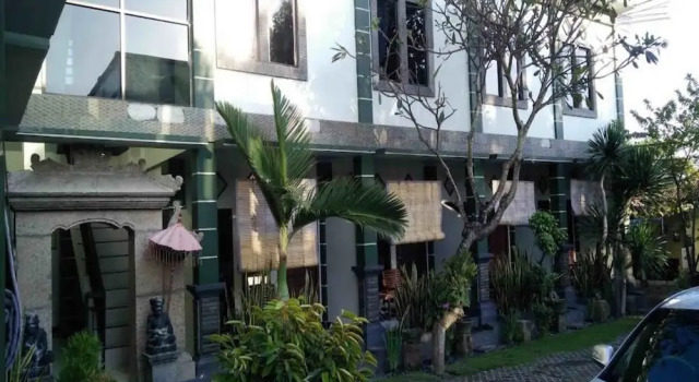 Hotel O Balekui Homestay, Prenota Hotel Kecamatan Pujut Indonesia