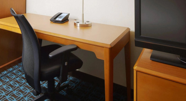 Fairfield Inn & Suites by Marriott - Cumberland, 予約 ホテル カンバーランド メリーランド州