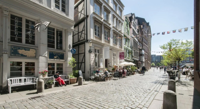 Appartements in der historischen Deichstrasse contactless Check in, Забронировать Апартаменты/квартира Апартаменты Гамбурга, рядом с Концертный зал Laeiszhalle, Апартаменты/квартира