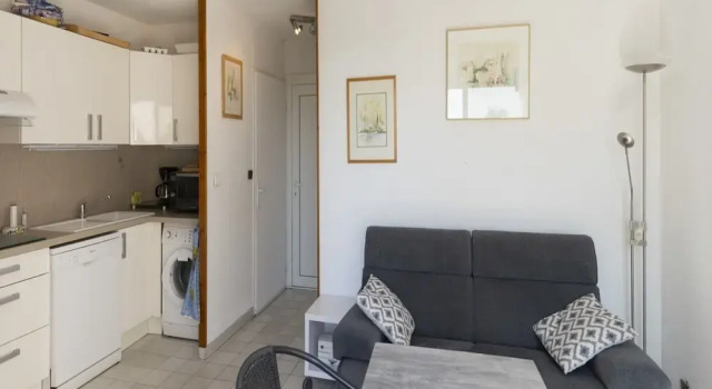 Relaxing Retreat by the Sea, Rezervovat Apartmán Hotely v Canal du Midi s bazénem, Bazén