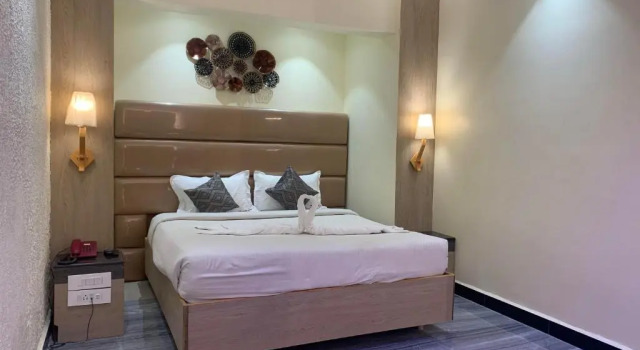 Двухместный люкс Deluxe Hotel Temple City