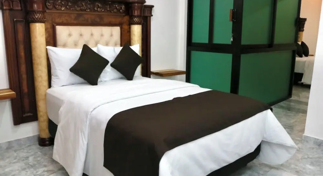 Belova Luxury Hotel, San Cristobal de las Casas, Забронировать Отель Сан-Кристобаль-де-лас-Касас Чьяпас, рядом с Central Plaza &amp; Park