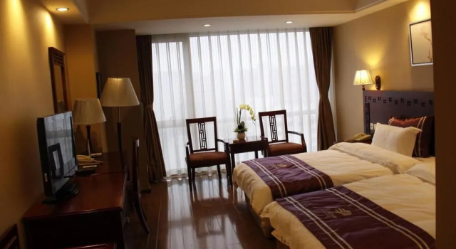 Linyuan Hotel, Book Hotel Hoteller i Beijing Province med parkering, Parkering