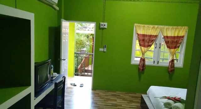 Номер Superior с балконом Khaolak C-nior Bungalows