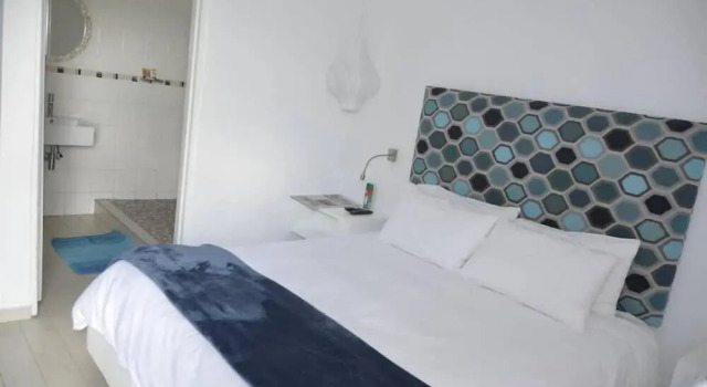 Номер Luxury с балконом Sand River Resort