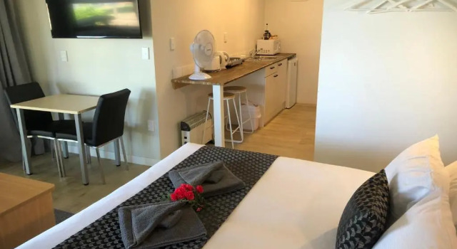 Студия Half Moon Bay Motel