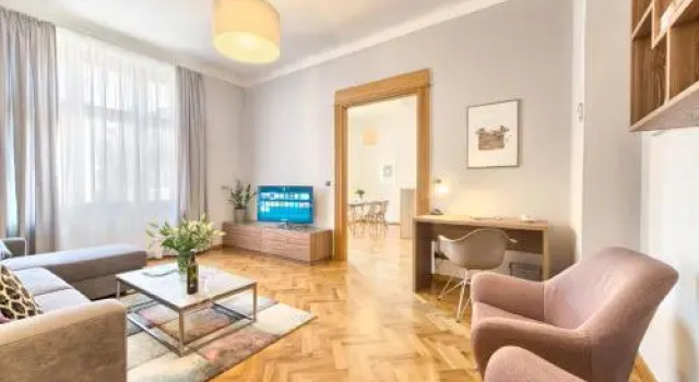 Spacious And Bright Apartment Dusni 13, Забронировать Апартаменты/квартира Апартаменты Праги, рядом с Mozart Dinner Prague, Апартаменты/квартира