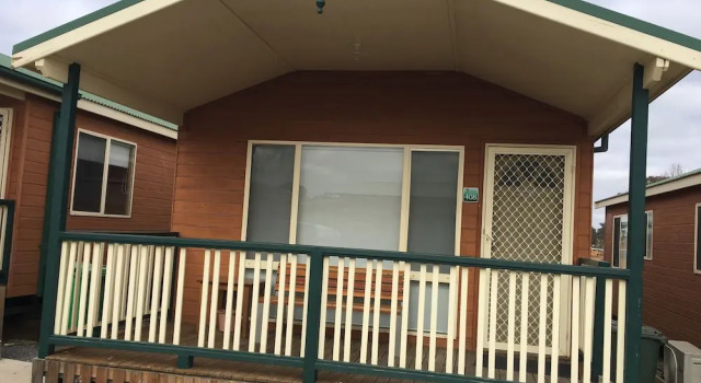 Семейная вилла с балконом Canberra Carotel Motel