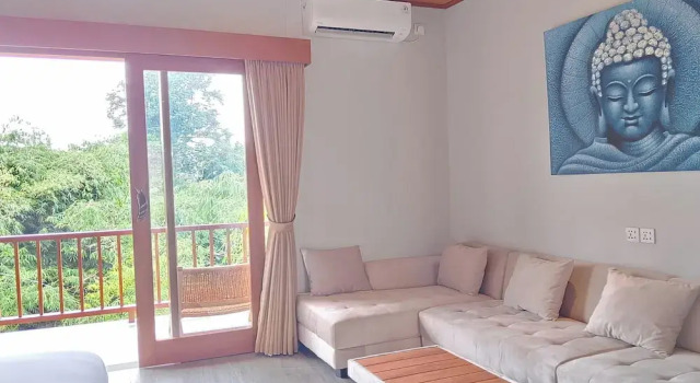 Люкс с балконом Bhuana Shanti Homestay Ubud