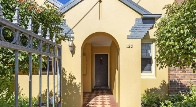Коттедж Fairholme Apartment