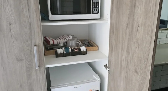 Номер Comfort Cameo Inn Motel