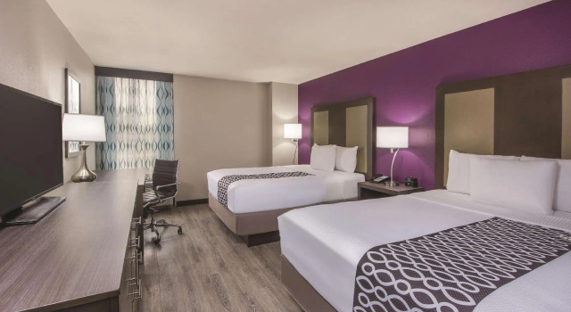 Четырёхместный номер Standard La Quinta by Wyndham Festus - St. Louis South
