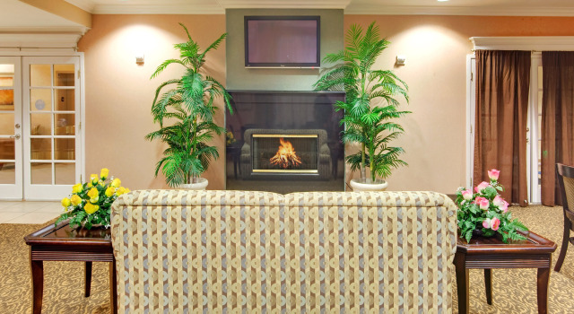 Holiday Inn Express Delano by IHG, Reserva ahora Hotel Delano California
