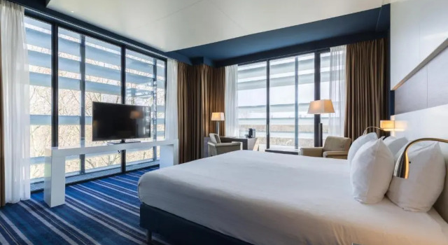 Двухместный номер Deluxe Leonardo Royal Hotel Den Haag Promenade