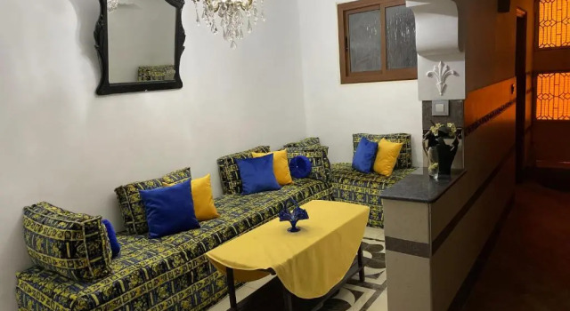 DAR AYOUB Entire House in Tangier near PALAIS MARCHAN, Varaa Hotelli Tanger 