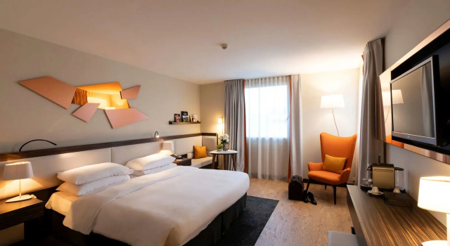 Doubletree By Hilton Paris Boulogne