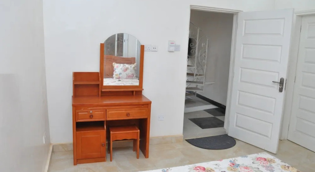 Апартаменты B2 Self Catering Apartments
