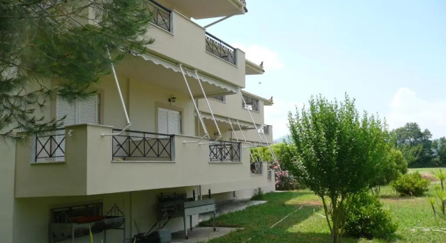 Семейные апартаменты Дуплекс с балконом и с красивым видом из окна Elia Apartments