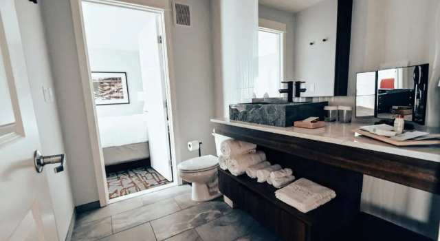 Люкс с 2 комнатами Cannery Pier Hotel & Spa