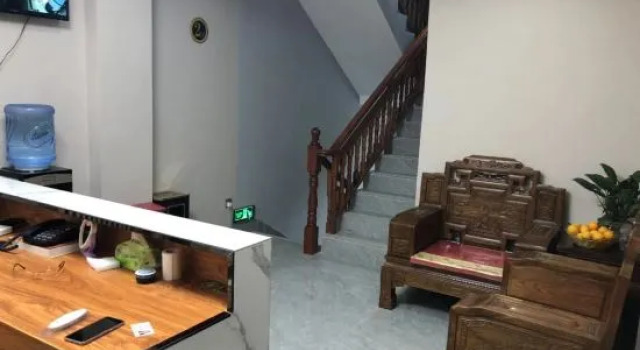 Xilin Yuyuan Hotel, Rezerwuj Hotel Hotele w Baise z parkingiem, Parking