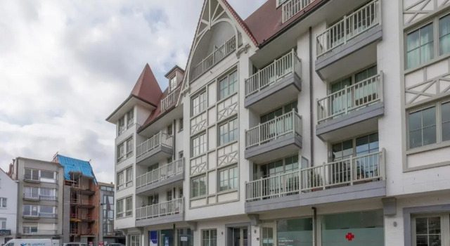 Wilce 0102 - 3 Bedrooms 8p - Located Sint Idesbald Gastronomic Centre, Rezerwuj Hotel Hotele w Bruksela z parkingiem, Parking
