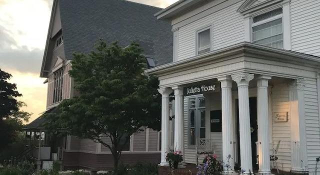Julietta House