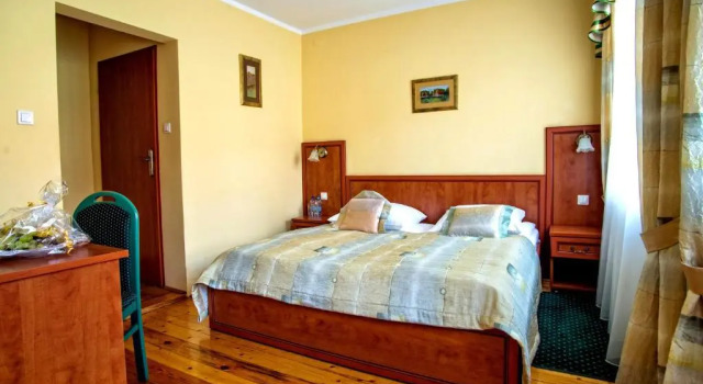 Hotel Adalbertus, Book Hotel Gniezno Storpolen