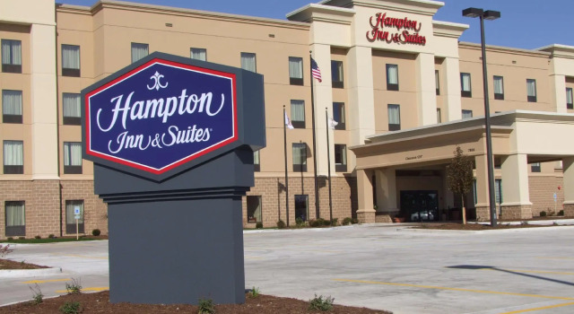Четырёхместный номер Standard Hampton Inn and Suites Peoria at Grand Prairie