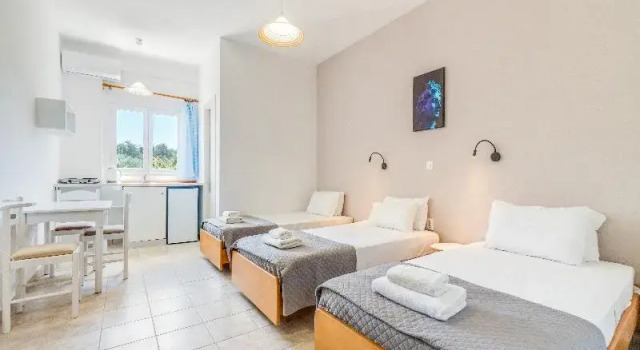 Трёхместный номер Standard Sandy Beach Complex