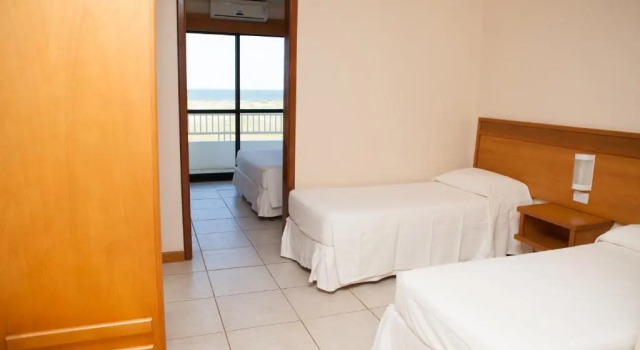 Трёхместный номер Standard с видом на море Nelson Praia Hotel