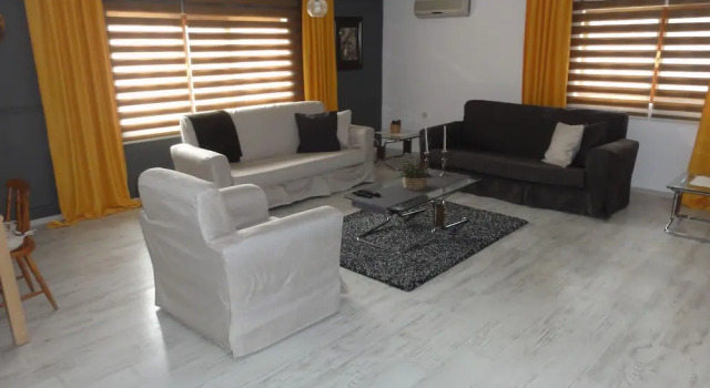 Семейные апартаменты с 3 комнатами Evodak Apartment
