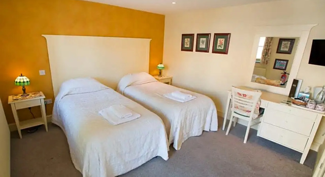 Номер Standard The Talbot Hotel