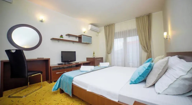 Двухместный номер Standard с балконом Hotel Odissey Jaz