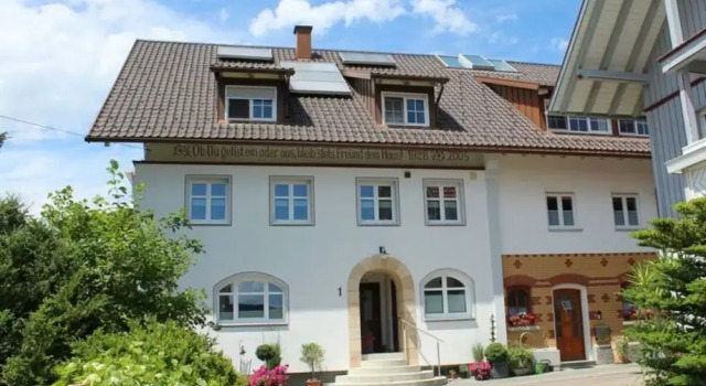 Apartment in Hergensweiler, Varaa Huoneisto Hotellit Baijeri pysäköinnillä, Pysäköinti