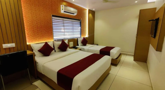 Номер Deluxe Hotel Hindustan Residency Thane