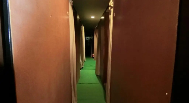 Кровать в общем номере HostelBed and Retreat Phitsanulok