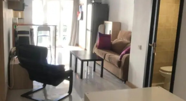 Torremolinos, Bonito apartamento studio La Carihuela, Забронировать Апартаменты/квартира Отели Торремолинос с парковкой, рядом с Парафия Архангела Михаила, Парковка