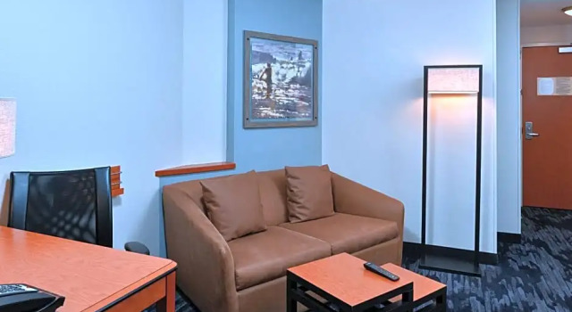 Четырёхместный полулюкс c 1 комнатой Fairfield Inn & Suites Santa Cruz - Capitola