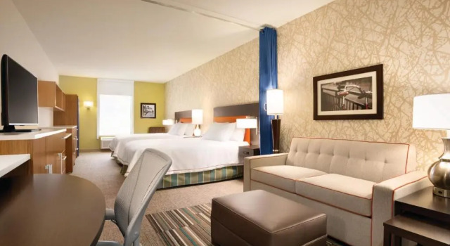 Четырёхместный люкс Home2 Suites By Hilton Birmingham Downtown