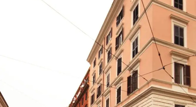 DM69 - Termini Monti Crossroads, Забронировать Гостевой дом Вокзал Термини , рядом с Посольство США в Риме