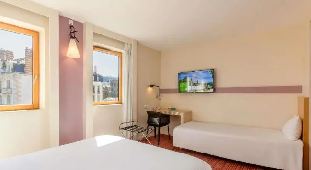 Люкс ibis Styles Le Puy en Velay