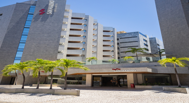 San Marino Suite Hotel, Rezervovat Hotel Hotely v Bahia se snídaní, Snídaně