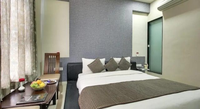 Двухместный номер Deluxe Hotel Sai Miracle