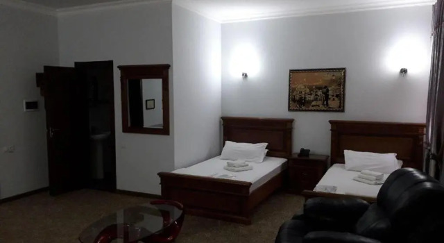 Standard Dreier Zimmer Maximum Hotel