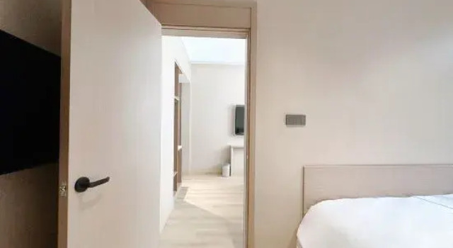 Люкс Comfort Shanghaoren·Quality Selection Hotel (Jinan Quancheng Square Qilu Hospital Branch)
