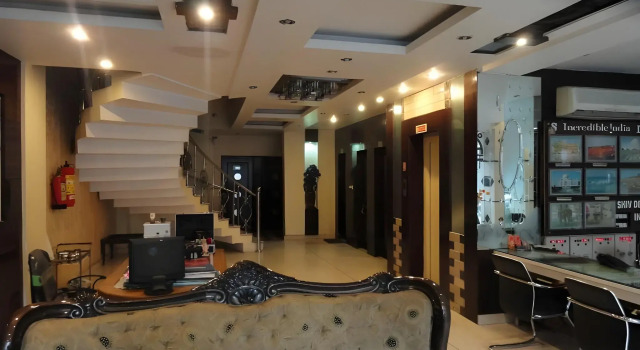 Fabhotel Shivdev International, Забронировать Отель Отели Нью-Дели с завтраком, Завтраки